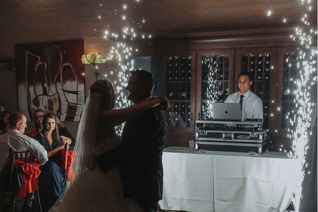 epic wedding sparkler cold sparks effect Arizona Phoenix