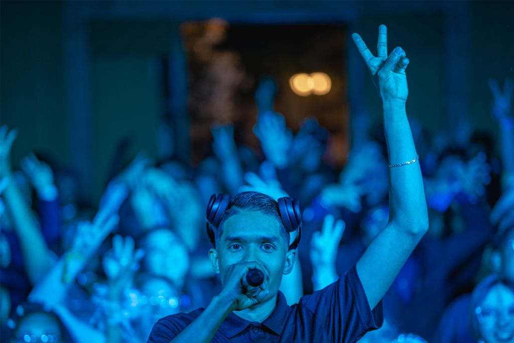 dj services phoenix arizona DJ for School Dance